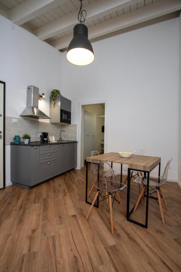 Cortile Del Greco Apartments パレルモ エクステリア 写真